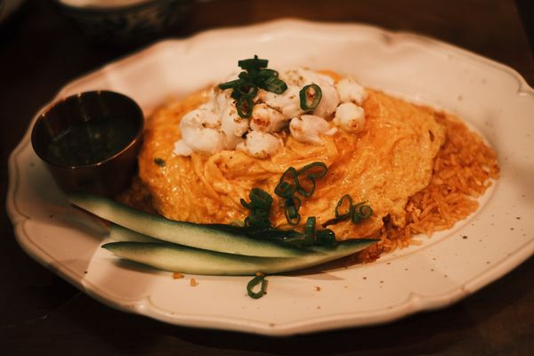 Tha Phraya by null