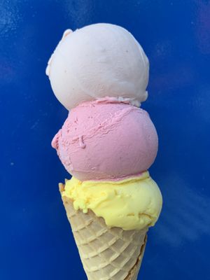 Morgenstern’s Finest Ice Cream by null