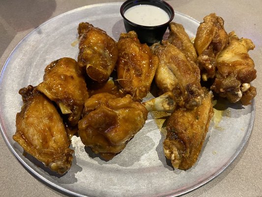 Pluckers Wing Bar by null