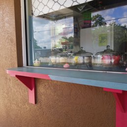 Fresh cupcakes in the window