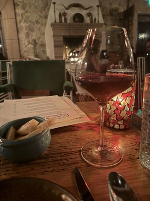 El Carlos Elegante by null El Carlos Elegante by null