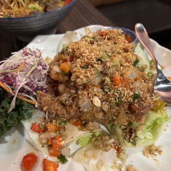 Jatujak - Soft shell crab - Thai Near Me - Richmond Hill, Ontario Jatujak - Soft shell crab - Thai Near Me - Richmond Hill, Ontario