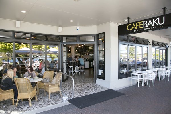 Cafe Baku by null