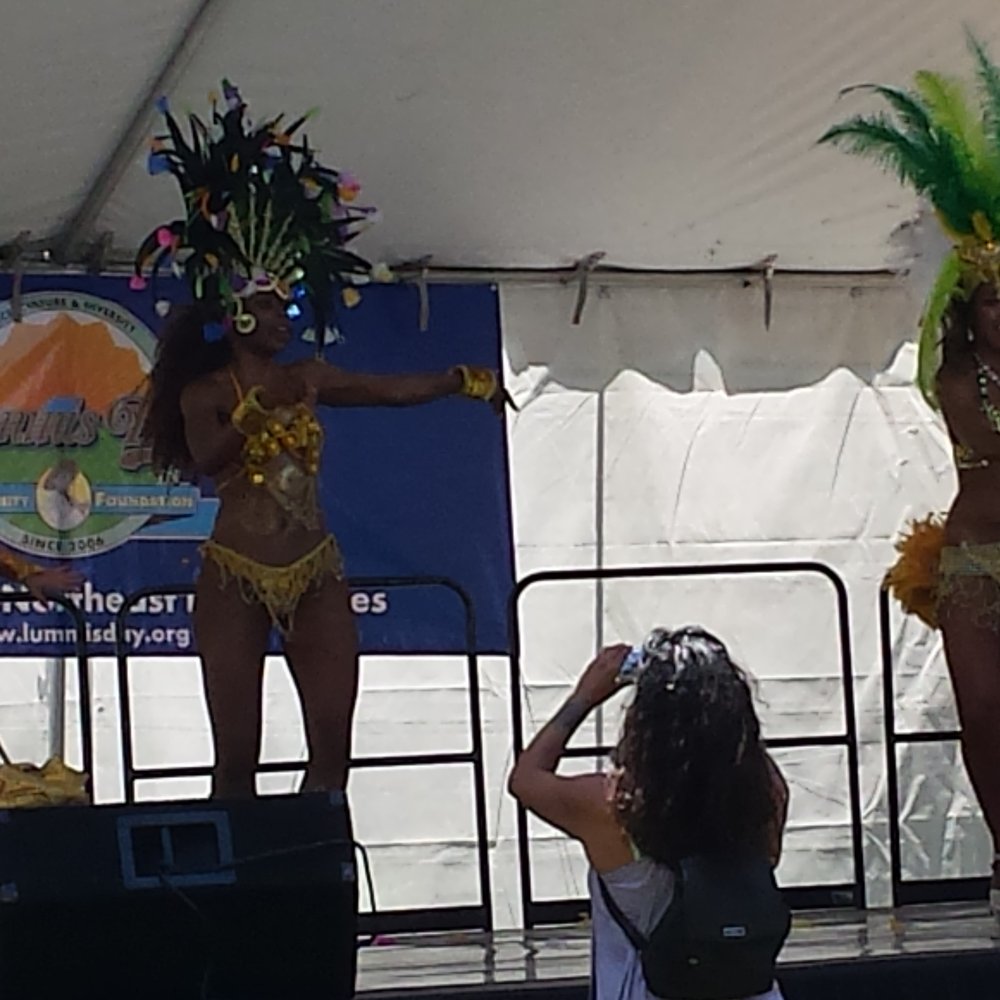 Lummis Day - Pretty gals dancing the samba - Arts & Entertainment Near Me - Highland Park, California Lummis Day - Pretty gals dancing the samba - Arts & Entertainment Near Me - Highland Park, California