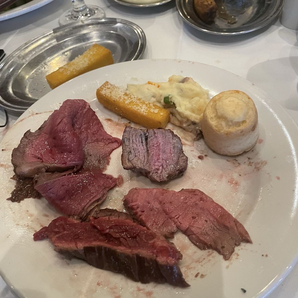 Terra Gaucha - Carvers come fast & furious with delectable assortment of grilled meats - Brazilian Near Me - Tampa, Florida Terra Gaucha - Carvers come fast & furious with delectable assortment of grilled meats - Brazilian Near Me - Tampa, Florida