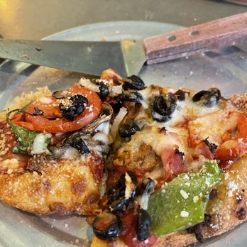 Mellow Mushroom Foley - Pizza Near Me - Foley, Alabama