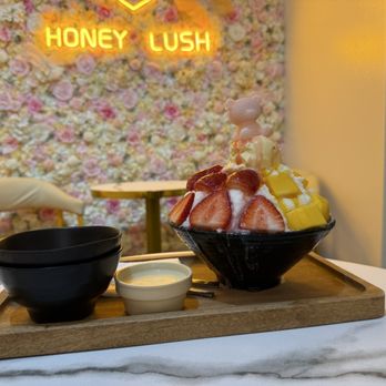 Honey Lush - Inside - Ice Cream & Frozen Yogurt Near Me - Las Vegas, Nevada Honey Lush - Inside - Ice Cream & Frozen Yogurt Near Me - Las Vegas, Nevada