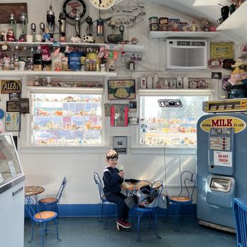 OINK’S ICE CREAM AND YOGURT - Updated August 2025 - 211 Photos & 293 ...