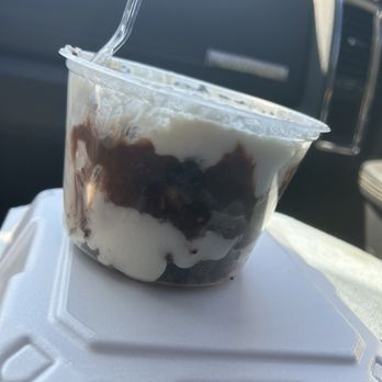 Rock Solid Grill - Pudding Cake dessert - Chicken Wings Near Me - Wolcott, Connecticut