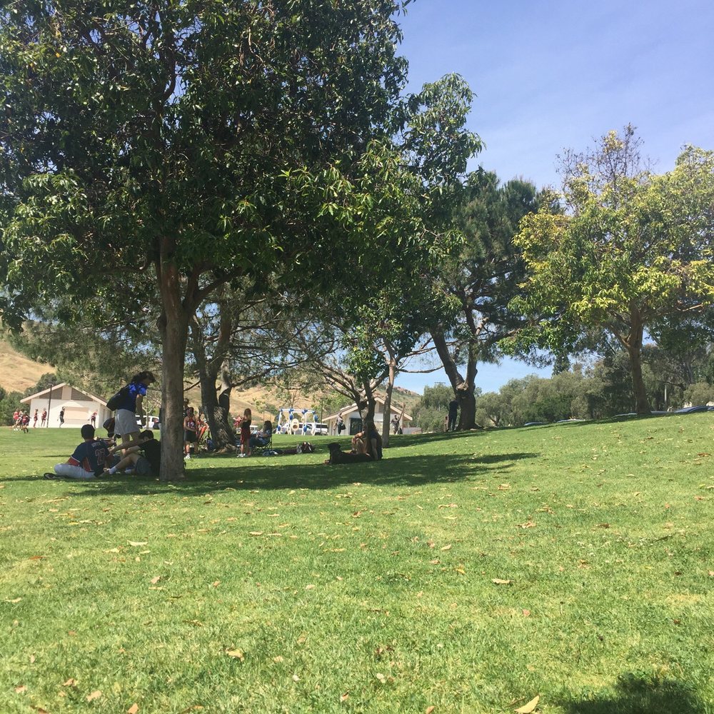Pepper Tree Playfield - Parks Near Me - Thousand Oaks, California Pepper Tree Playfield - Parks Near Me - Thousand Oaks, California