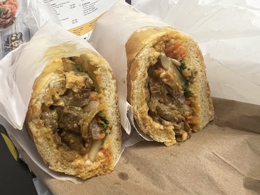 Banh Mi Zon by null