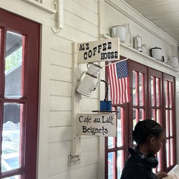 Coffee House - Inside decor - Coffee & Tea Near Me - Sorrento, Louisiana Coffee House - Inside decor - Coffee & Tea Near Me - Sorrento, Louisiana