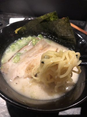 KINTON RAMEN WEST LOOP by null