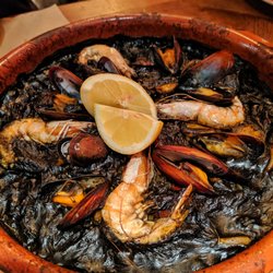 Tapas Revolution - Paella Negro