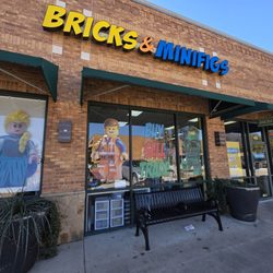 Bricks & Minifigs - The storefront