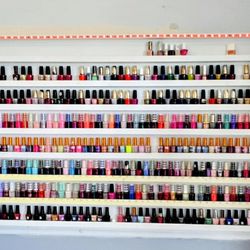 VN Nails