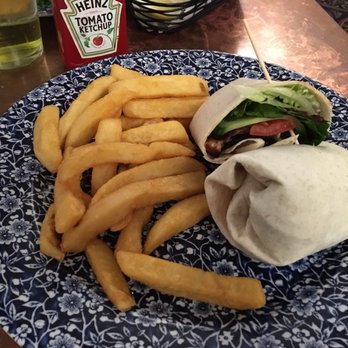 Kings Tun - Halloumi wrap - Pubs Near Me - Kingston Upon Thames, XGL