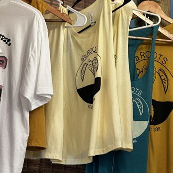 Aa Roots Maui - Restaurant Swag - Vegan Near Me - Lahaina, Hawaii Aa Roots Maui - Restaurant Swag - Vegan Near Me - Lahaina, Hawaii