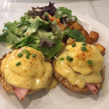 Aloha Kitchen - Ham Benedict with potatoes and salad. - Breakfast & Brunch Near Me - Honolulu, Hawaii