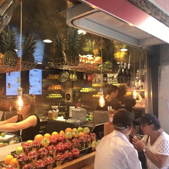Frulalà Fruit Bar - Cocktail Bars Near Me - Venezia, VE Frulalà Fruit Bar - Cocktail Bars Near Me - Venezia, VE