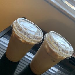 16oz iced snickerdoodle latte & 20oz iced vanilla latte 16oz iced snickerdoodle latte & 20oz iced vanilla latte