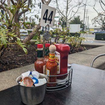 Scramblers Cafe - Breakfast & Brunch Near Me - Norco, California