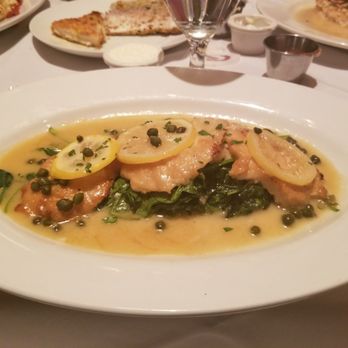 Petterinos - Rizzo's chicken with Capers - American Near Me - Chicago, Illinois