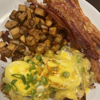 Riverside Taphouse - Crab cake benedict - American Near Me - Baltimore, Maryland Riverside Taphouse - Crab cake benedict - American Near Me - Baltimore, Maryland