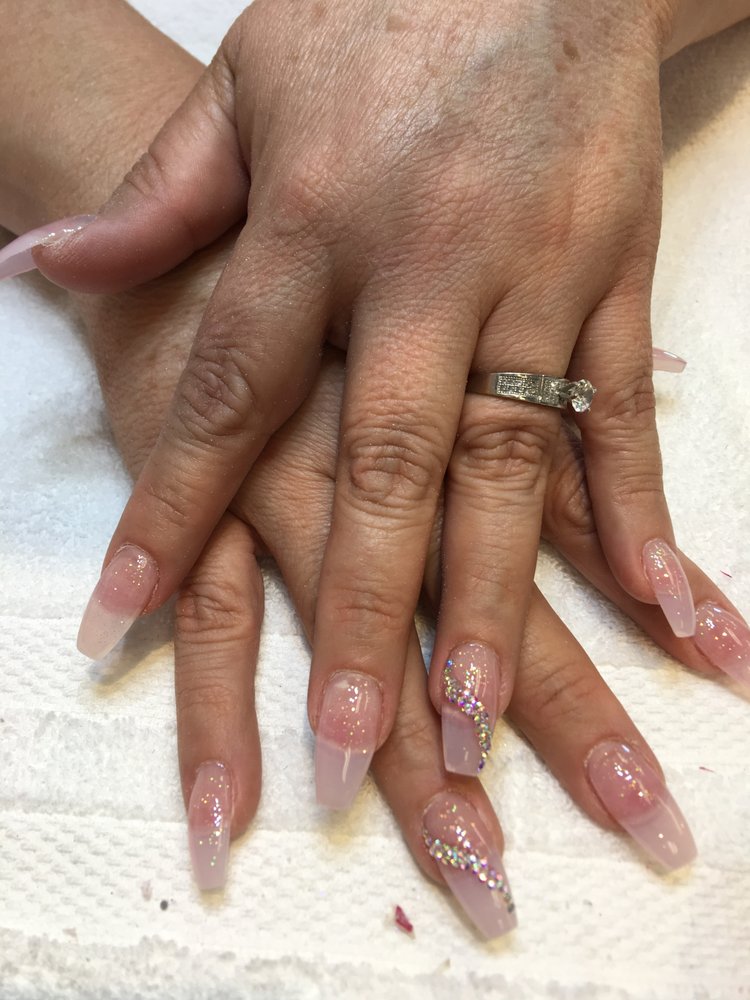 GILROY NAILS 340 Photos & 178 Reviews 220 E 10th St, Gilroy