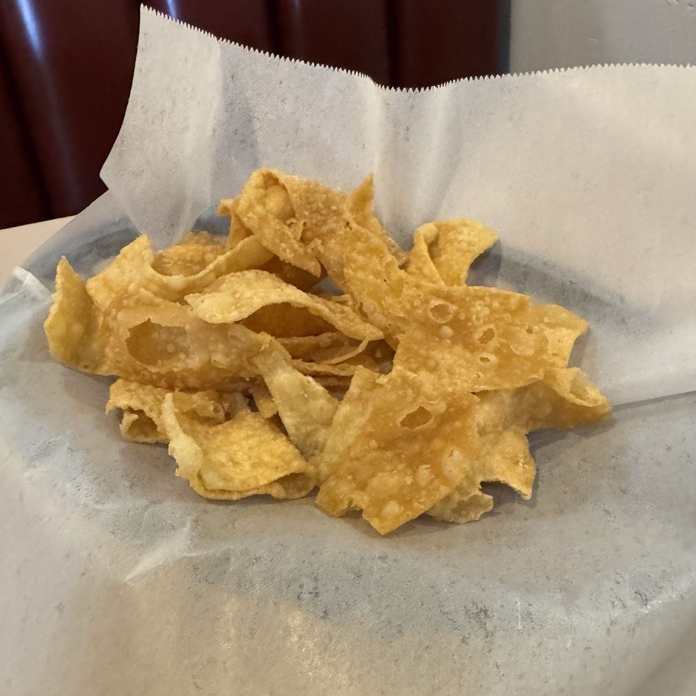 Imperial Chinese Restaurant - Wonton Chips - Chinese Near Me - Simi Valley, California Imperial Chinese Restaurant - Wonton Chips - Chinese Near Me - Simi Valley, California