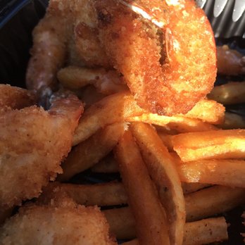 Sam's Boat - Sports Bars Near Me - Cypress, Texas