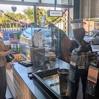 Stumptown Coffee Roasters - Inside - Coffee & Tea Near Me - Pasadena, California