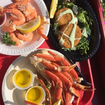 Flo's Clam Shack - Peel and eat, crab cakes, crab legs! - Seafood Near Me - Middletown, Rhode Island