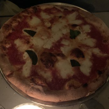 Pepe Giallo - Margherita Pizza - Italian Near Me - New York, New York Pepe Giallo - Margherita Pizza - Italian Near Me - New York, New York