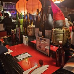 Tomo Ramen - Inside.