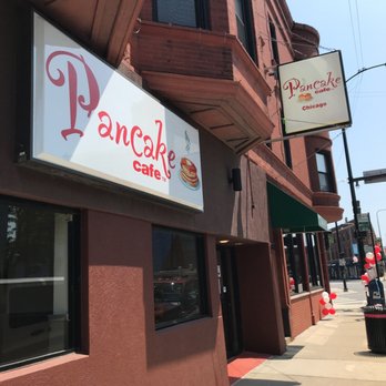 Pancake Café Wrigleyville | Breakfast, Brunch, & Lunch - Outside - Bars Near Me - Chicago, Illinois