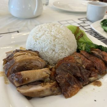 Hon Kee BBQ & Seafood - Barbeque Near Me - Chicago, Illinois Hon Kee BBQ & Seafood - Barbeque Near Me - Chicago, Illinois