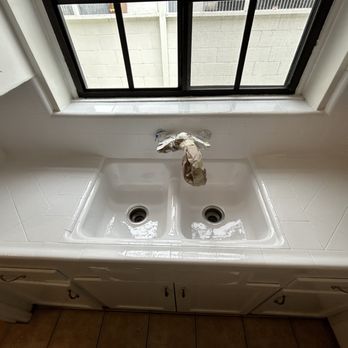 Kitchen And Bath Refinishing - AFTER - Refinishing Services Near Me - Panorama City, California Kitchen And Bath Refinishing - AFTER - Refinishing Services Near Me - Panorama City, California