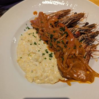 Couvant - Shrimp and grits - Brasseries Near Me - New Orleans, Louisiana