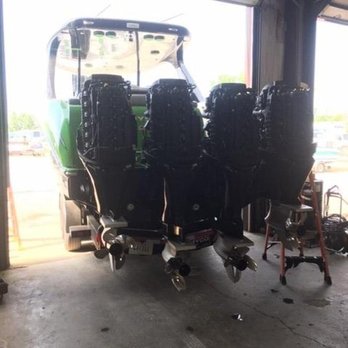 Dry Dock Boat Services - Boat Repair Near Me - Cincinnati, Ohio