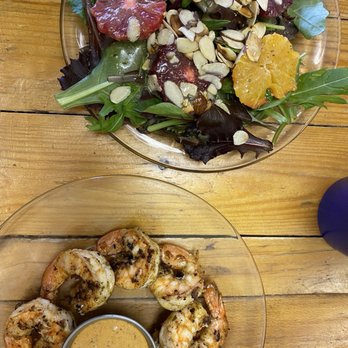 Blue Wing Frog - Blood Orange salad with mixed greens and spiced shrimp - New American Near Me - Strasburg, Virginia