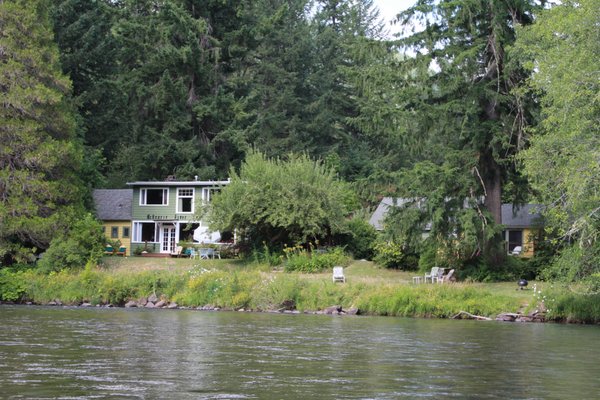 McKenzie River Inn by null