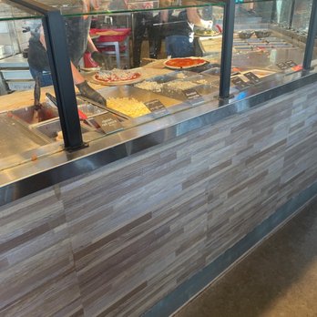Blaze Pizza - Extremely nice staff and the pizza is bom !! - Salad Near Me - San Clemente, California Blaze Pizza - Extremely nice staff and the pizza is bom !! - Salad Near Me - San Clemente, California