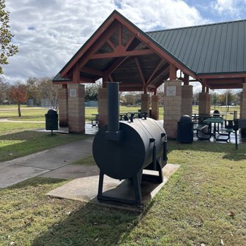 Bob Bryant Park - Covered picnic area with grills and a smoker - Parks Near Me - Bastrop, Texas Bob Bryant Park - Covered picnic area with grills and a smoker - Parks Near Me - Bastrop, Texas