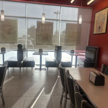 R Burgers - Inside - Burgers Near Me - Riverside, California R Burgers - Inside - Burgers Near Me - Riverside, California
