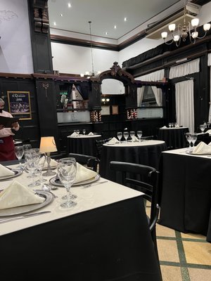 El Querandi - Cena Tango Show by null