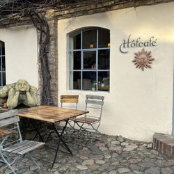 Hofcafe Bei Mutter Fourage - Mutter Fourage, Wannsee. Januar 2023