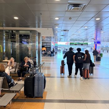 Aeropuerto Internacional de Ezeiza - Airports Near Me - Buenos Aires, C Aeropuerto Internacional de Ezeiza - Airports Near Me - Buenos Aires, C