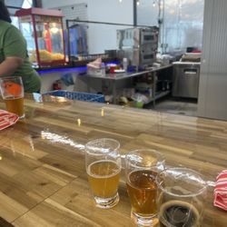 Memphis Filling Station - Tasters, popcorn, and food to come!