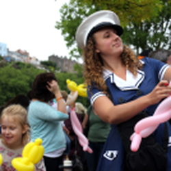 Little Party Heaven - balloon modeller entertainment